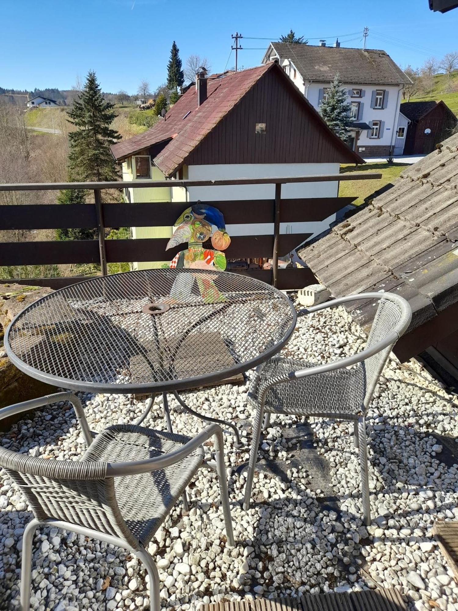 Erdmannshoehle Hasel Im Suedschwarzwald Hotel Exterior foto